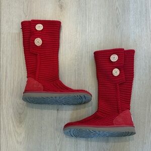 UGG size 6 Red Knit Button Boot - Winter Boots
